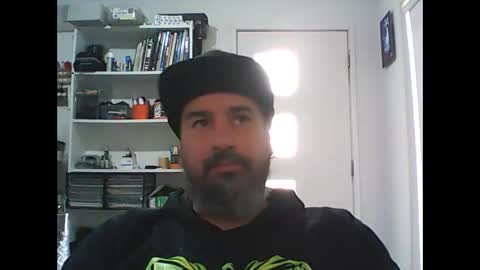Snapshot of theozbeardguy chatting on May 13, 2026, 1:03 am aussiebeard online show from May 13, 2026, 1:03 am