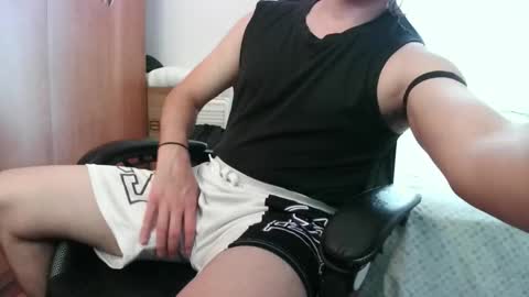 Snapshot of therandomniceboy chatting on September 13, 2025, 11:21 am therandomniceboy online show from September 13, 2025, 11:21 am