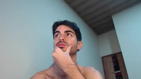 Santiago Enrique online show from May 24, 2026, 6:18 am