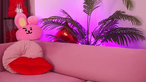 Snapshot of therealfallingangel chatting on January 16, 2025, 6:16 pm Deea online show from January 16, 2025, 6:16 pm