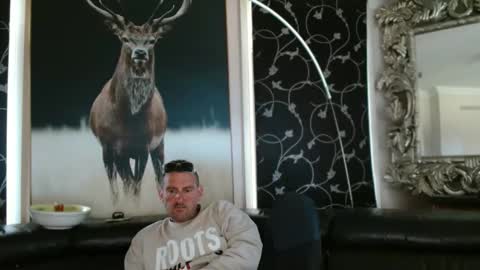 Snapshot of therealkurva4u chatting on November 21, 2025, 4:11 am therealkurva4u online show from November 21, 2025, 4:11 am