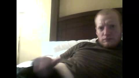 Snapshot of theredman0087 chatting on January 15, 2026, 10:20 am theredman0087 online show from January 15, 2026, 10:20 am