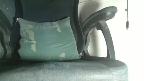 Snapshot of theresnomercy16 chatting on December 4, 2024, 3:21 pm theresnomercy16 online show from December 4, 2024, 3:21 pm