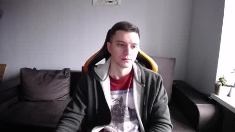 Nick   online show from November 30, 2025, 9:24 am