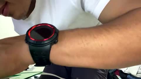 Theron Devereaux online show from February 20, 2026, 2:19 am