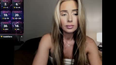 Snapshot of theselina_kyle chatting on November 4, 2025, 10:42 pm Selina Kyle online show from November 4, 2025, 10:42 pm