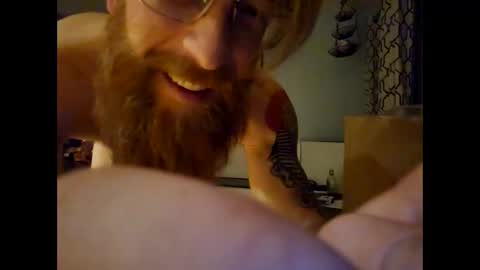 Snapshot of theshade124 chatting on January 29, 2025, 5:40 am theshade124 online show from January 29, 2025, 5:40 am