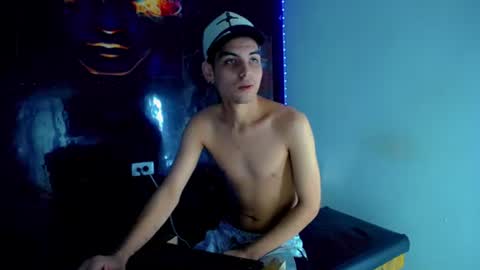 David y Daniel online show from July 2, 2026, 2:44 am