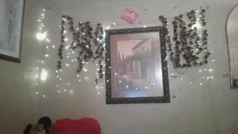 sillymillie0 online show from November 20, 2025, 3:39 am