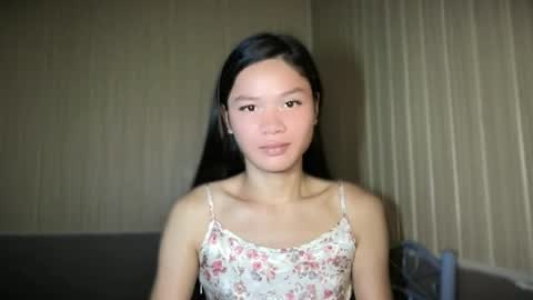 thesweetgirlugly_lilly online show from June 16, 2026, 7:27 pm