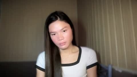 thesweetgirlugly_lilly online show from July 13, 2026, 9:39 pm