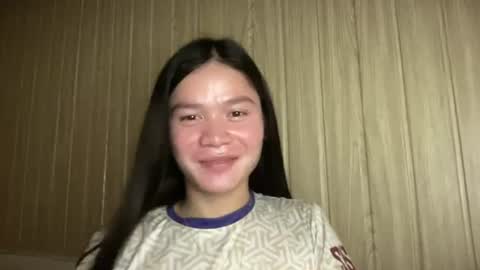 thesweetgirlugly_lilly online show from July 18, 2026, 1:37 pm