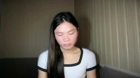 thesweetgirlugly_lilly online show from July 24, 2026, 8:51 pm