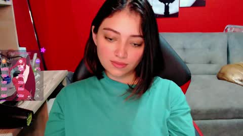 Snapshot of thesweethari chatting on January 31, 2025, 9:16 am I dont do real meetings My bio online show from January 31, 2025, 9:16 am