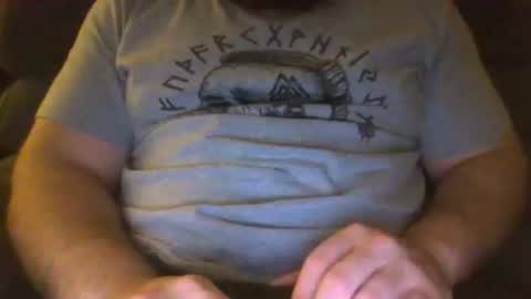 Snapshot of thethril1990 chatting on December 1, 2025, 3:22 am Thethrill online show from December 1, 2025, 3:22 am