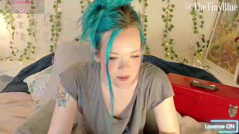 Tiny Blue online show from March 3, 2026, 5:41 pm