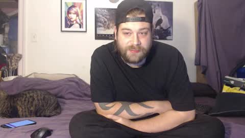 Snapshot of thetribalguy chatting on December 15, 2024, 1:02 am thetribalguy online show from December 15, 2024, 1:02 am