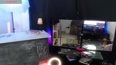 Chase online show from September 19, 2025, 1:40 am