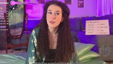 Snapshot of thewillownest chatting on October 24, 2025, 5:09 pm thewillownest online show from October 24, 2025, 5:09 pm