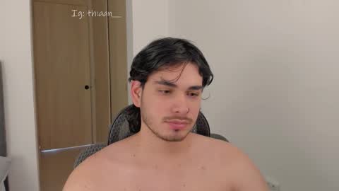 Snapshot of thiaan__ chatting on January 17, 2026, 9:51 pm thiaan__ online show from January 17, 2026, 9:51 pm
