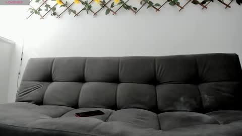 Thiago online show from March 25, 2026, 12:44 pm