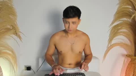 Snapshot of thiago_connor21 chatting on October 13, 2025, 6:41 pm Thiago online show from October 13, 2025, 6:41 pm