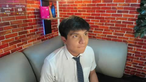 thiago online show from April 6, 2026, 1:01 pm