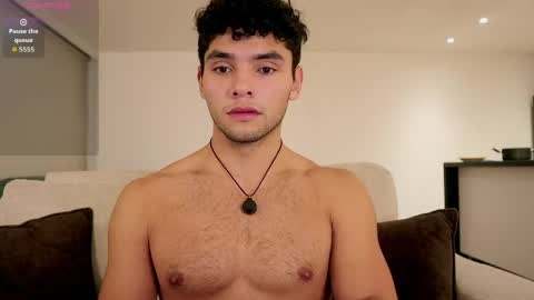 Snapshot of thiago_l chatting on May 5, 2026, 2:08 am Just Thiago online show from May 5, 2026, 2:08 am