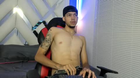 Snapshot of thiago_preston chatting on May 27, 2026, 8:06 pm Thiago online show from May 27, 2026, 8:06 pm