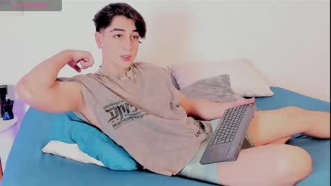 Thiago Winteer online show from May 12, 2026, 2:30 am