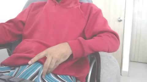 Snapshot of thiagohoyos chatting on July 26, 2026, 5:31 pm thiagohoyos online show from July 26, 2026, 5:31 pm
