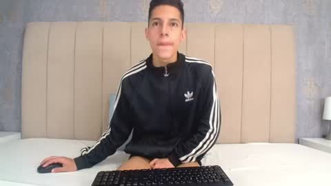 Thiago   online show from June 23, 2026, 12:58 pm