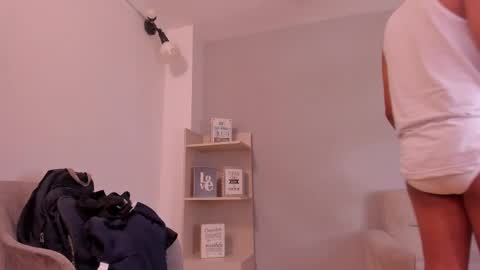 Snapshot of thiagovega_ chatting on April 29, 2026, 6:17 am thiagovega_ online show from April 29, 2026, 6:17 am