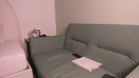 Snapshot of thiagovega_ chatting on May 13, 2026, 4:32 am thiagovega_ online show from May 13, 2026, 4:32 am