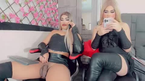 Snapshot of thiara_veky chatting on February 5, 2026, 3:27 pm Thiara online show from February 5, 2026, 3:27 pm