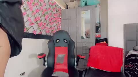 Snapshot of thiara_veky chatting on February 14, 2026, 6:48 pm Thiara online show from February 14, 2026, 6:48 pm