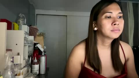 Snapshot of thicc_nd_juicy chatting on July 23, 2026, 8:34 am Rina online show from July 23, 2026, 8:34 am