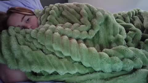 Snapshot of thiccjess420 chatting on October 12, 2025, 1:21 pm Jess online show from October 12, 2025, 1:21 pm