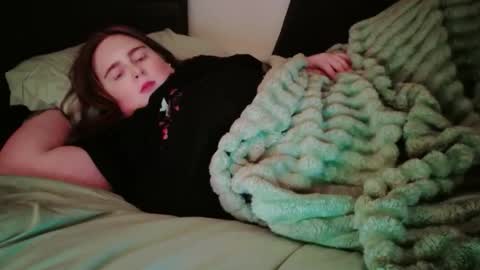 Snapshot of thiccjess420 chatting on November 30, 2025, 1:04 pm Jess online show from November 30, 2025, 1:04 pm