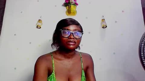 Jenny online show from September 26, 2025, 2:26 am