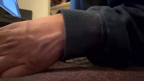 Snapshot of thickbigdick789 chatting on March 5, 2025, 6:12 am thickbigdick789 online show from March 5, 2025, 6:12 am