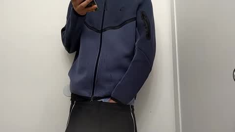 Snapshot of thickbigdick789 chatting on September 22, 2025, 2:02 am thickbigdick789 online show from September 22, 2025, 2:02 am