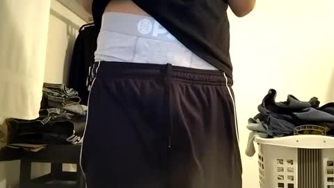 Snapshot of thickbigdick789 chatting on October 9, 2025, 4:43 am thickbigdick789 online show from October 9, 2025, 4:43 am