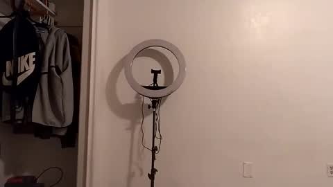 Snapshot of thickbigdick789 chatting on October 15, 2025, 2:22 am thickbigdick789 online show from October 15, 2025, 2:22 am