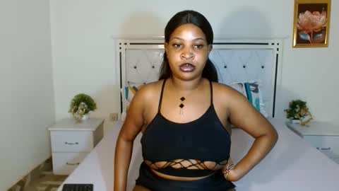 Snapshot of thickebonie chatting on May 21, 2026, 6:31 am Nikita online show from May 21, 2026, 6:31 am