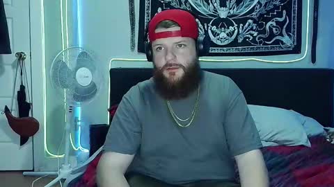 Snapshot of thickhandsomeman chatting on December 11, 2024, 8:07 pm ThickHandsomeMan online show from December 11, 2024, 8:07 pm