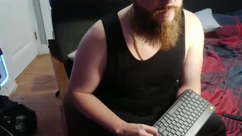 Snapshot of thickhandsomeman chatting on December 23, 2024, 2:13 am ThickHandsomeMan online show from December 23, 2024, 2:13 am