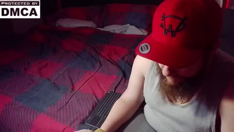 Snapshot of thickhandsomeman chatting on January 7, 2025, 1:38 am ThickHandsomeMan online show from January 7, 2025, 1:38 am