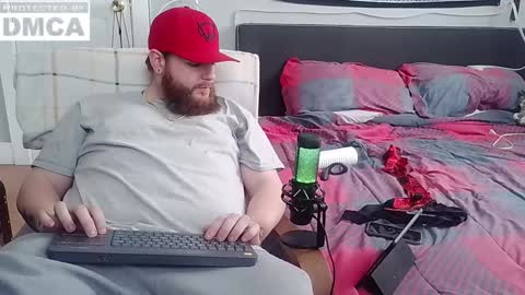 Snapshot of thickhandsomeman chatting on January 9, 2025, 5:11 pm ThickHandsomeMan online show from January 9, 2025, 5:11 pm