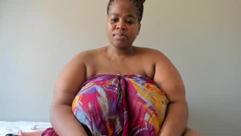 thickleeyanax online show from February 14, 2025, 9:24 am
